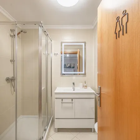 Apartment Vista Mar A Costa By Your Key Madeira Canico (Madeira)